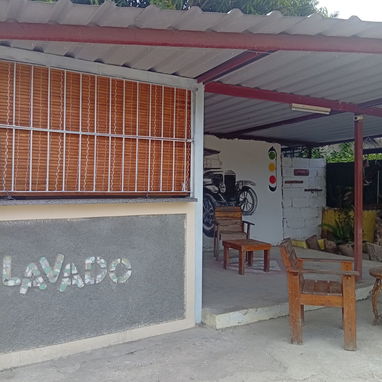 Arrendamiento de espacio comercial - 5/6