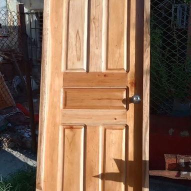 Se venden puertas de madera de muy buena calidad - Img 123932222