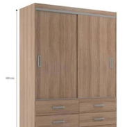 Closet - Img 56327834
