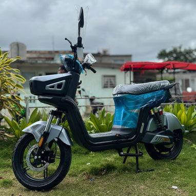 `🛵 𝐁𝐈𝐂𝐈𝐌𝐎𝐓𝐎 RX COMBAT 🛵`  ⚙️𝐄𝐒𝐏𝐄𝐂𝐈𝐅𝐈𝐂𝐀𝐂𝐈𝐎𝐍𝐄𝐒 • 3000w - 72v - 45 ah • ⁠batería de litio antiexp - 6/10