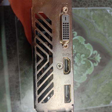 Targeta grafica AMD RADEON 550/550 2GB VRAM - Img 125747277