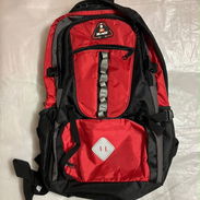 En Venta mochila nueva. Es de las grandes 20 mil - Img 57747593