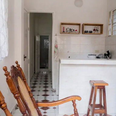 Apartamento independiente al lado de la tienda de Carlos III. Centro Habana. - Img 125520456