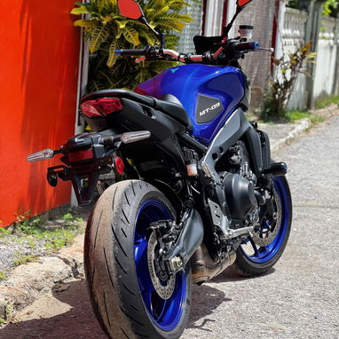 YAMAHA MT-09 2022 🔥🏍️ _¡PRÁCTICAMENTE NUEVA! - 3/4