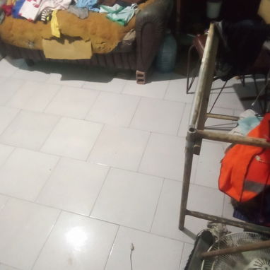 Casa en 10 mil USD - 8/10