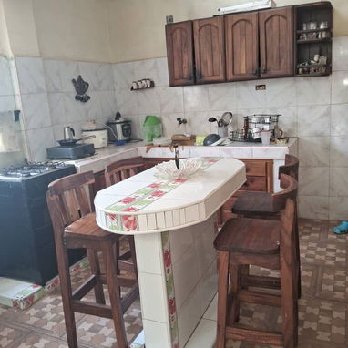 OFERTA VILLANUEVA SANTIAGO DE LAS VEGAS REBAJADA ULTIMO PRECIO 23000 DOLARES CASA DE 2 PISOS NOOO GARAGE - 8/10