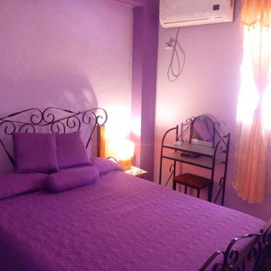 Vendo casa aprt en Vedado por Calzada y 12 - 9/9