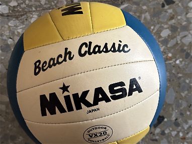 Vendo pelota clásica marca Mikasa de Volleyball 🏐 de playa - Img 68673532