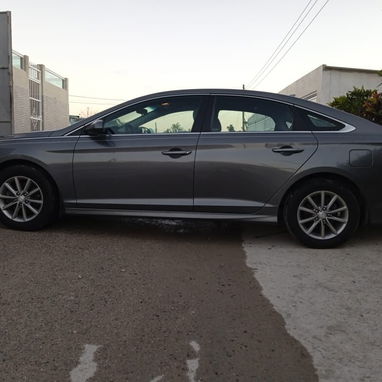 Vendo O negocio, Hyundai sonata 2018 importado - Img 119142082