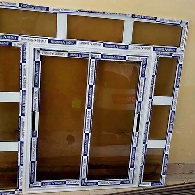 https://wa.me/5354699141 CON ♦️ALUMINIOS TORO♦️ PUEDES ENCONTRAR GRAN VARIEDAD EN CARPINTERÍA DE ALUMINIO Y CRISTAL ✴️ ✨ - Img 122354697
