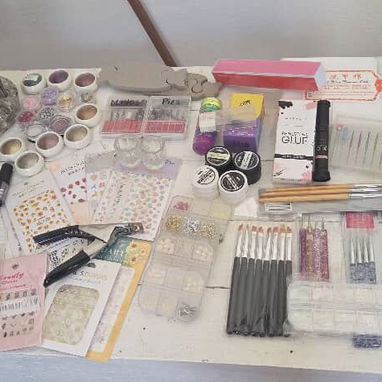 Tanquebde agua 90 dólares mesa de manicura lista para trabajar frío - 9/10
