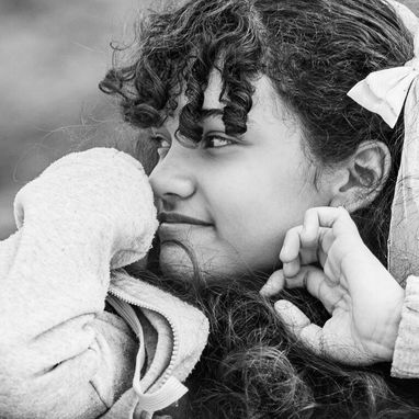 Tu historia merece un retrato con vida propia (no uno de estudio) - Img 124258392