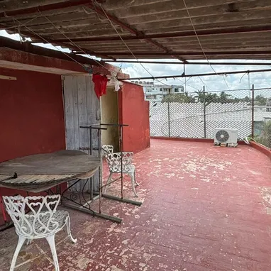 Casa en venta calle Martí (Interior) La camagüeyana, La Habana - Img 120594999