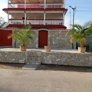 ♦️🌴Casa de renta de 7 habitaciones, con paneles solares, en Guanabo. Tomás - Img 54463860