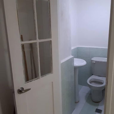 Vendo casa 🏠 puerta calle en Santo Suárez de 3 planta consta de 3cuarto,3baño,sala, cocina,comedor y área de lavado en - Img 119692645
