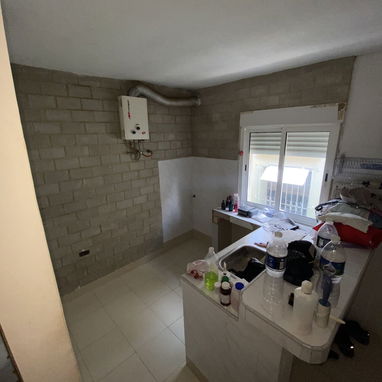 Vendo mi casa en el centro del Vedado - Img 121840596