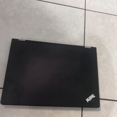 Laptop Lenovo Core i5 8gb ram 256gb ssd rápida tarjeta de video nvidea 2gb batería🔋💯 👌llame 55106915 - 10/10
