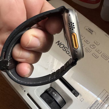 Vendo APPLE WATCH ULTRA, diseñado para uso extremo, robusto y ligero de TITANIO cerámica y zafiro GPS LTE - 8/10