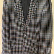 Se vende blazer de invierno marca Berry talla M - Img 53379549