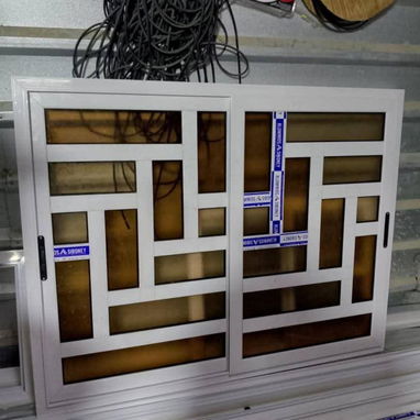 Realizamos todo tipo de diseños modernos en carpintería de aluminio 🪟 y cristal 🔮 *Llena de estilo y vida tú hogar*🏘️ - Img 118990640