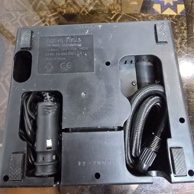 Compresor Portátil de neumáticos Mercedes Benz Original modelo DK-8660. 12v, 15A, 180W, 85 psi Nuevo al pv 53152736 - Img 119758815