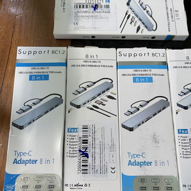 Tengo adaptador 8 en 1 para que conecte su móvil al mismo y descargue o utilice cualquier tipo de tarjeta, usb etc..!! - Img 83608578
