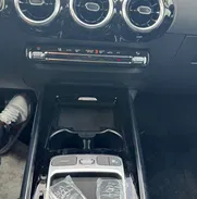 Vendo o negocio Mercedes Benz gla 202 cero milla - Img 48193115