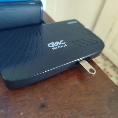 TV 43" Smart TV, Barra de Sonido JBL y Cajita Atec - Img 124207274