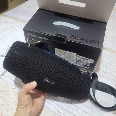 Bocina bluetooth con doble subwoofer - 2/4