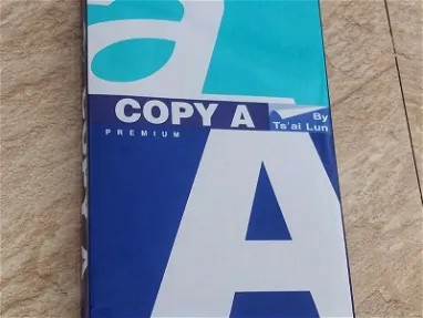 Paquete de hojas marca COPY A PREMIUM, en formato A - 4 por 210 * 297 mm  con un peso de 70 g/m. En paquetes totalmente - Img main-image