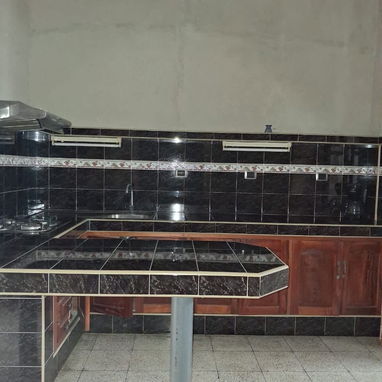🏠 Se Vende Propiedad Única en el Centro de la ciudad de Matanzas - Img 124862195