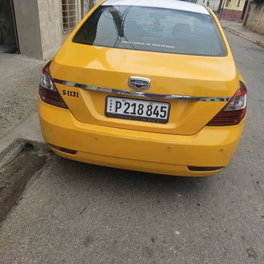 🚖 ¡Explora Cuba con Nuestro Servicio de Taxi Colectivo y Privado! 🌴 - Img 98422042