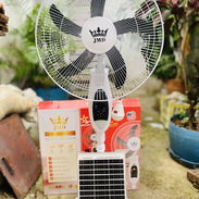 Ventilador recargable 18” con bateria de litio ,panel solar y bombillo con 9 velocidades con una duración de más de 10h - Img 55837998