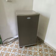 Se Vende minibar milexu 180usd - Img 55733105