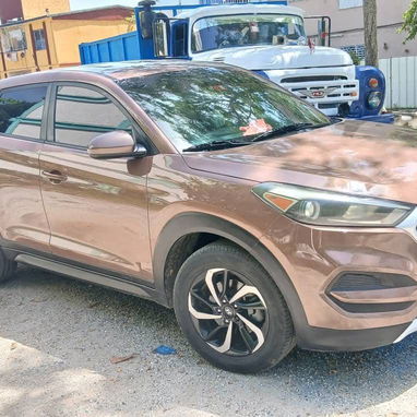 Hyundai Tucson 2016 Se entrega con el tanque lleno ⛽ deliveri en cualquier aeropuerto ✅solo residentes en el exterior ✅ - Img 124516034
