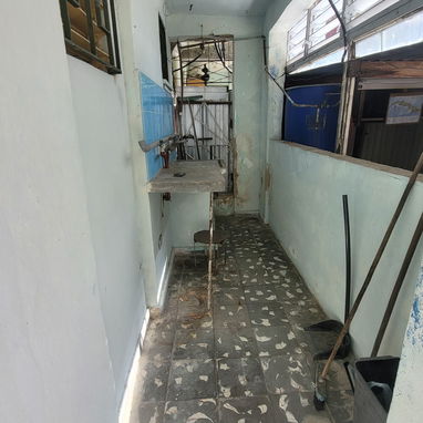En venta casa de plantas en el Bahía, semindependiente - 4/7