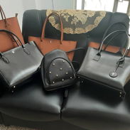 Carteras y mochilas - Img 54644134