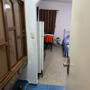 Casa esquina en Fontanar a una cuadra de la entrada y en la Ave principal. - 6/9