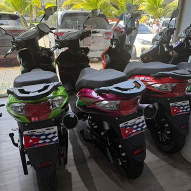 `๐ต MOTO ELรCTRICA FรNIX SPORT 72V- 35 ah - 2000 W โข โ baterรญa de litio - Img 119660651