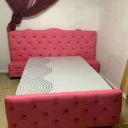 Cama Tapizada + ENVÍO GRATIS + Mesitas de Noche - Img 57321000