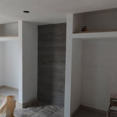 Pistola de pintar 𝗧 𝗼 𝘁 𝗮 𝗹 industrial (uso profesional en empresas de construcción) 550W con compresor portatil - Img 109913833