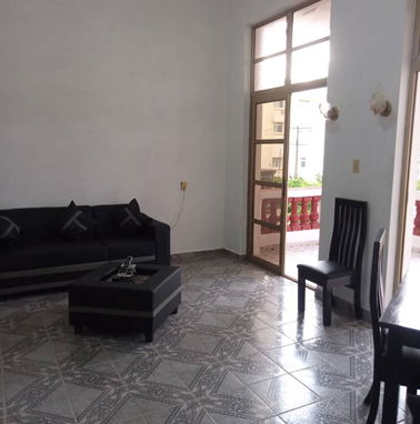 APARTAMENTO 25 Y G, AMPLIA TERRAZA 2 HABITACIONES 2 BAÑOS WIFI, AMUEBLADO , NO SE VA CORRIENTE POR HOSPITALES - Img 99338523