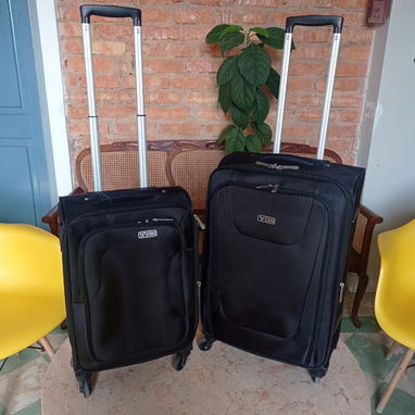 VENDO MALETAS DE VIAJE, VARIOS MODELOS Y TAMAÑOS 52425349 - Img 119321915