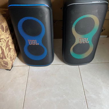JBL PartyBox Stage 120 ¡El alma de la fiesta en cualquier lugar! Selladas nuevas - Img 112445387