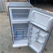 Refrigerador de 5.2 pues nuevo en caja Marca Royal 3 años de garantía precio 420 usd - Img 45698123