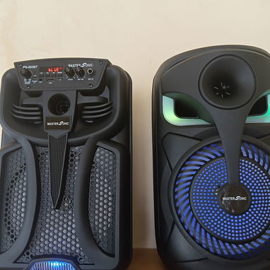 Bocinas (Speakers) - Img 123992925