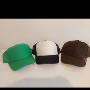 Gorras en 800 c/u solo quedan esas 3 - Img 57926224