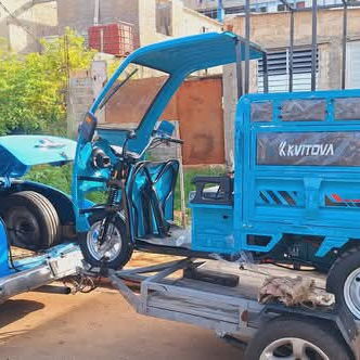 Tengo estos triciclos en venta trató presencial nada de zelles efectivo buenas oferta tú mejor compra aquí 👇👇👇🙏❤️ - Img 122764278