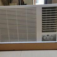 Aire acondicionado de ventana marca Royal de 18000 btu/h 1 tonelada y media silencioso no hace nada de ruido 7 velocidad - Img 56800951
