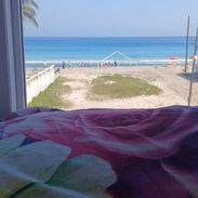 Vacaciones frente al mar, respira la brisa marina desde la comodidad de tu cama. - Img 55094831